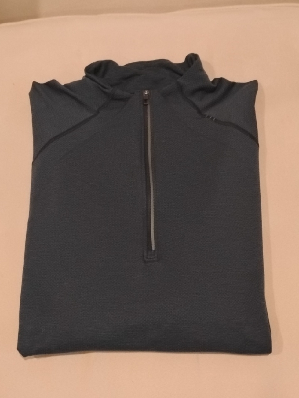 Lululemon Pullover